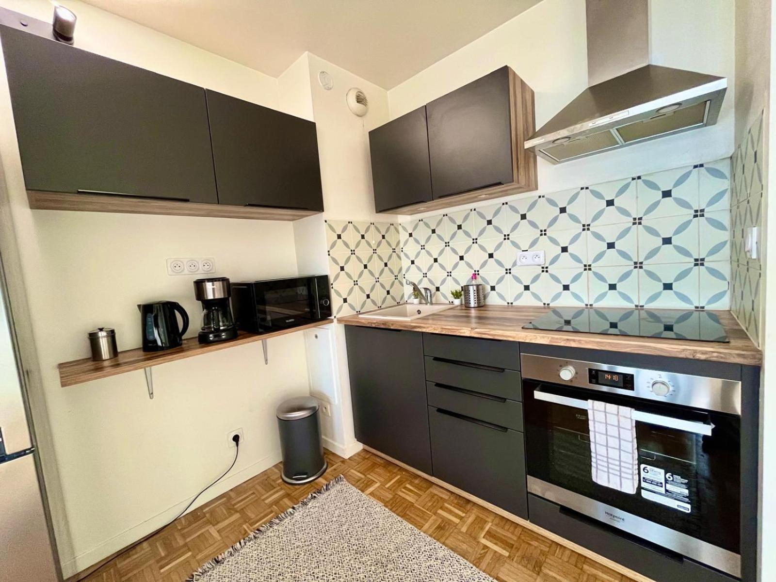 Logement Renove Proche Centre-Ville Lyon Villeurbanne Exterior foto
