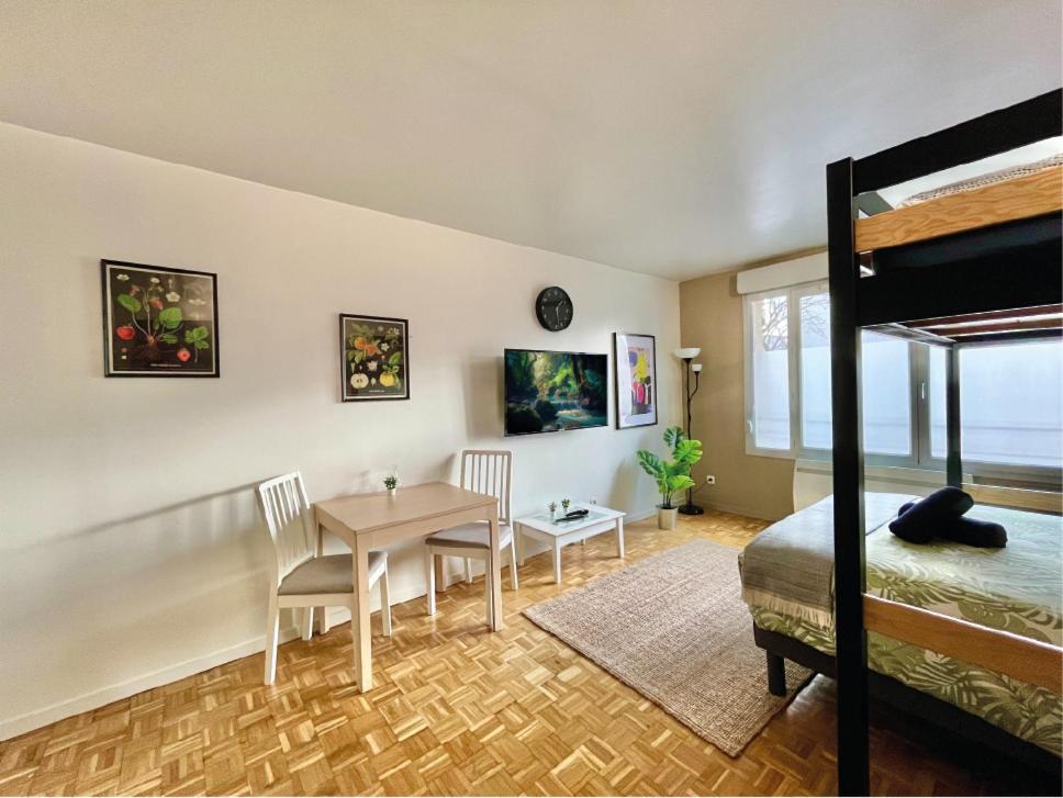 Logement Renove Proche Centre-Ville Lyon Villeurbanne Exterior foto